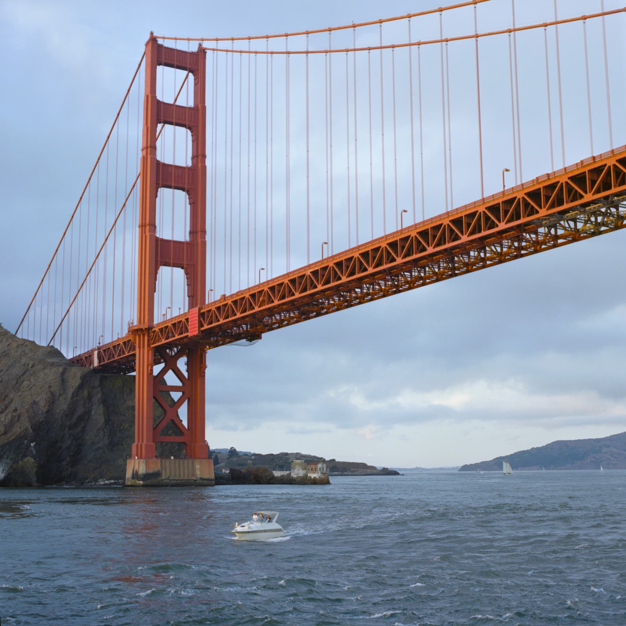 Golden Gate Bridge