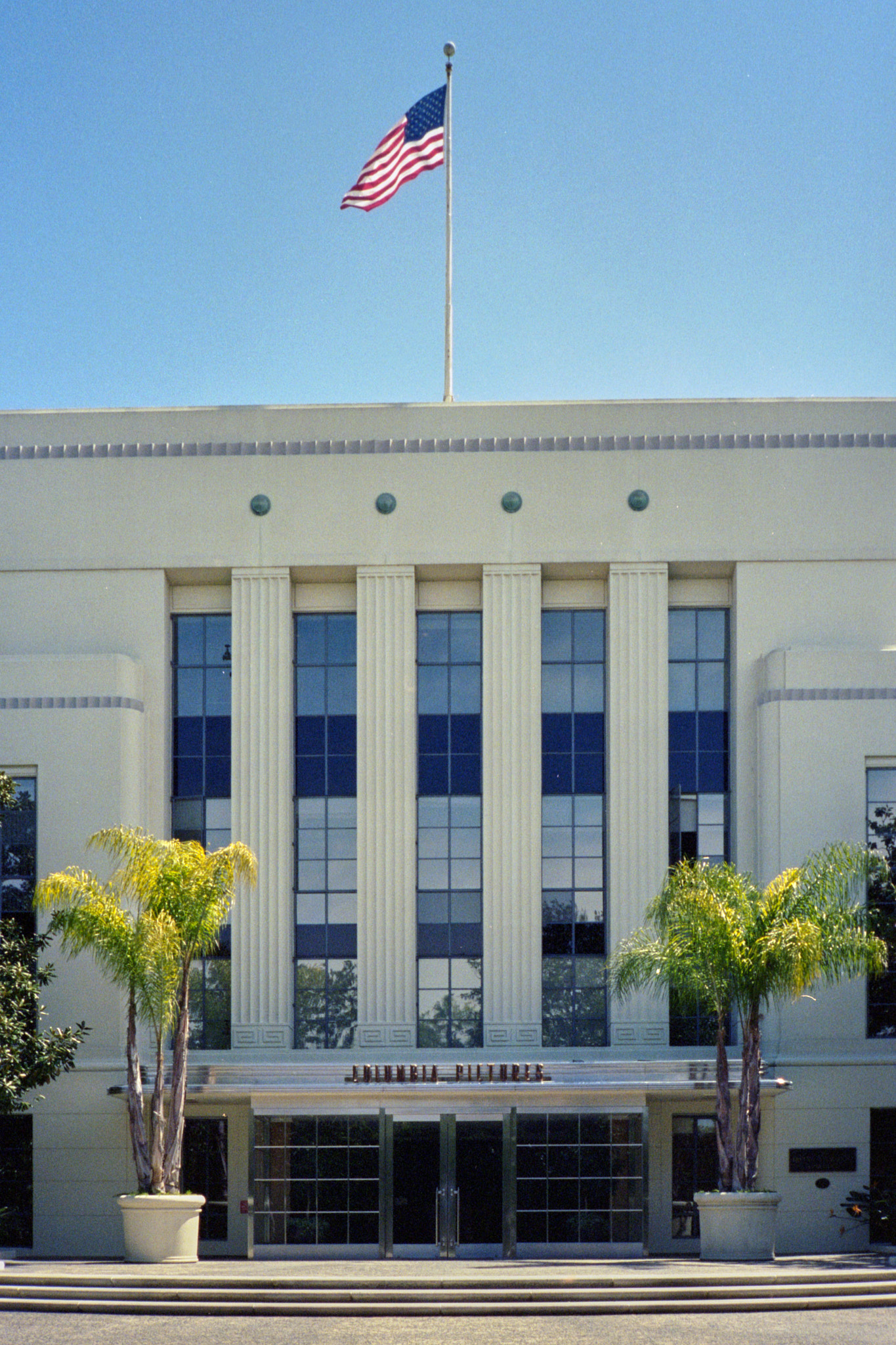 Columbia Pictures - Leica - Leica AF-C1