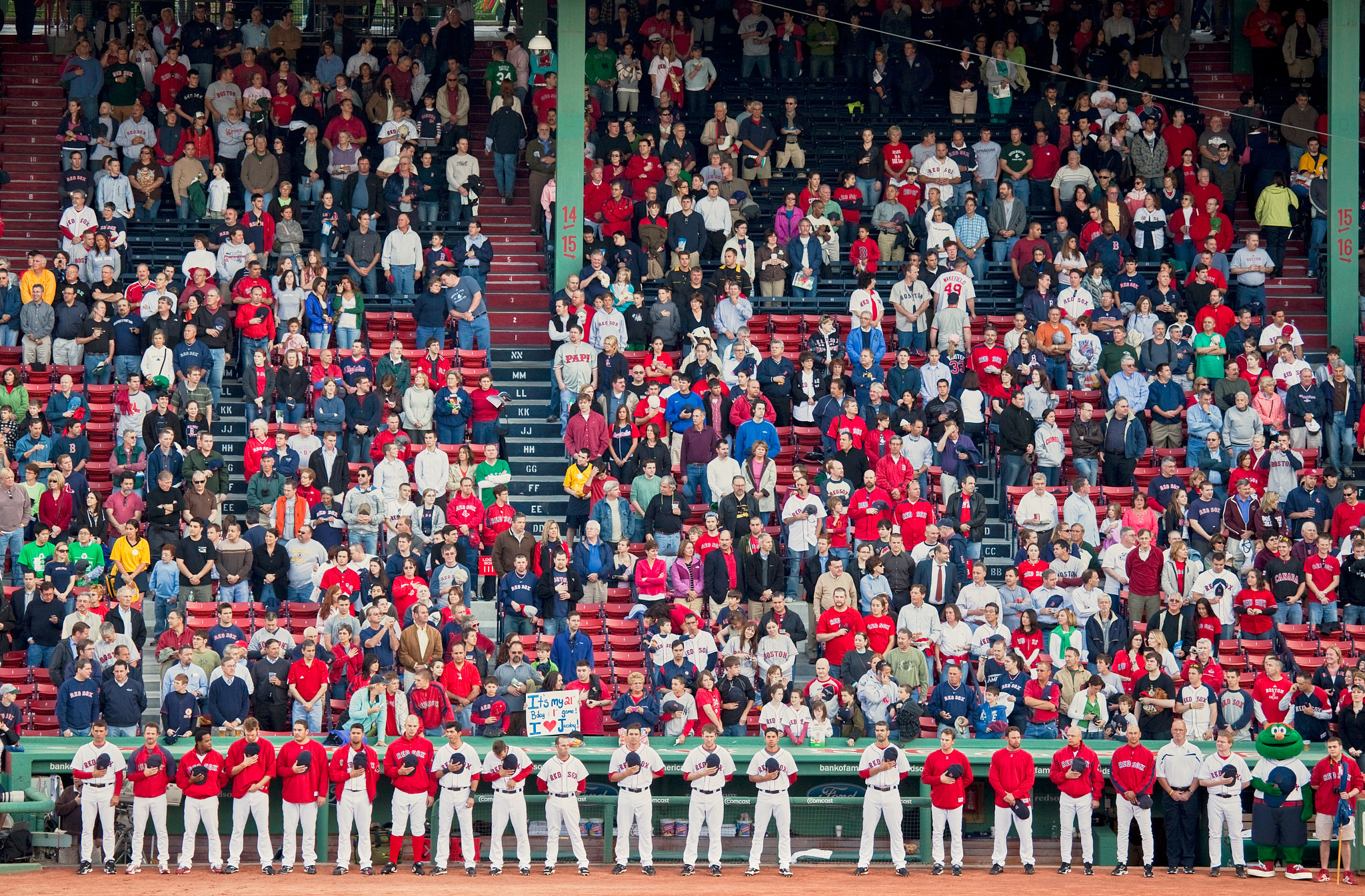 Boston Red Sox - Canon - Canon EOS 5D Mark II - EF100-400mm f/4.5-5.6L IS USM