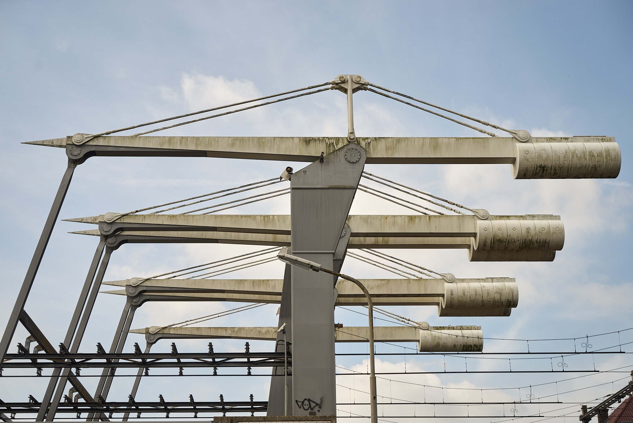 SONY - SONY ILCE-7R - FE 24-70mm F4 ZA OSS