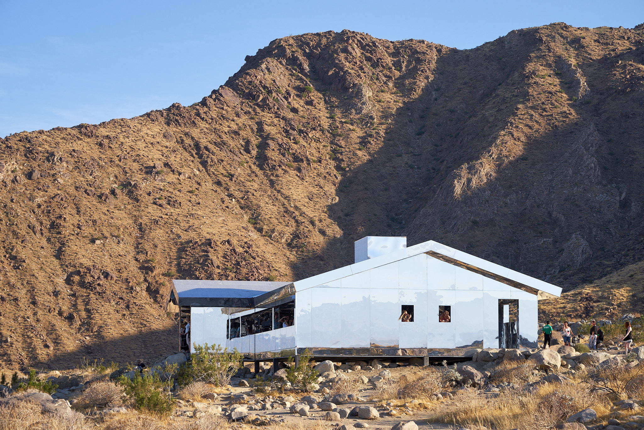 Desert X - SONY - SONY ILCE-7R - FE 24-70mm F4 ZA OSS