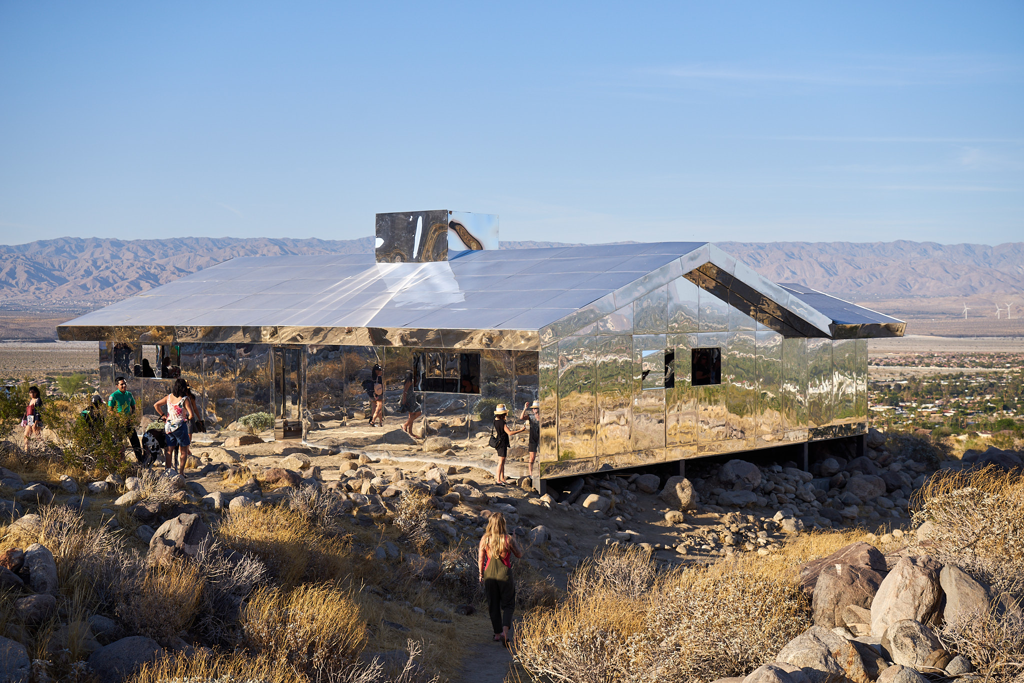 Desert X - SONY - SONY ILCE-7R - FE 24-70mm F4 ZA OSS