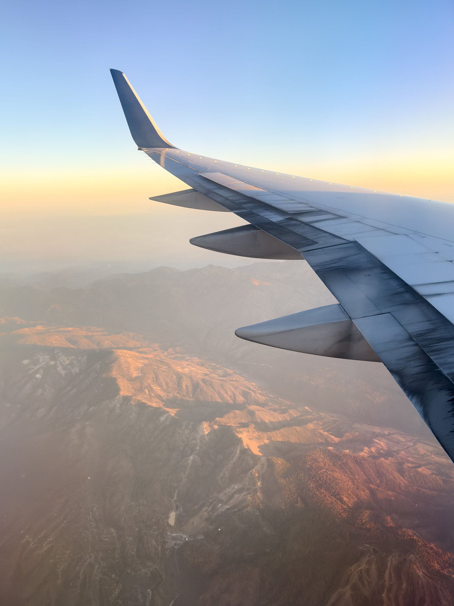 On approach - Apple - iPhone 14 Pro Max - iPhone 14 Pro Max Main (6.9mm)