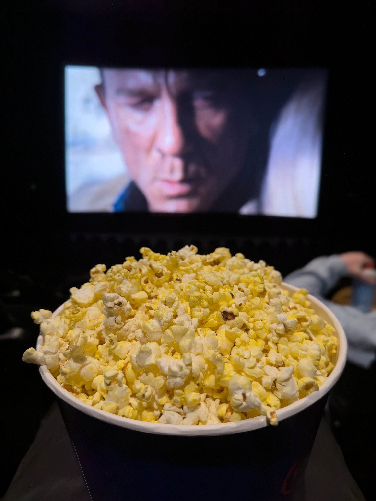 Apple - iPhone 14 Pro Max - iPhone 14 Pro Max Main (6.9mm)